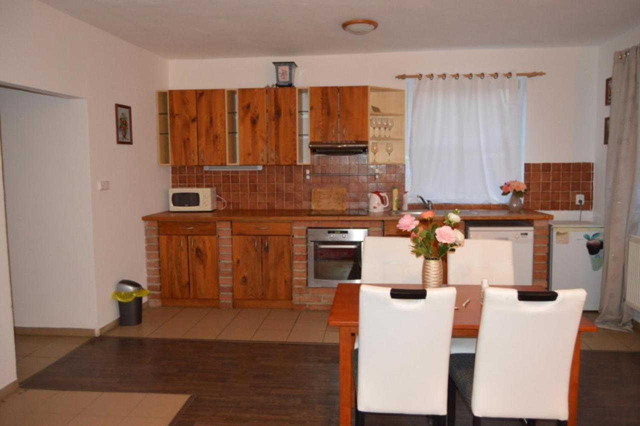 Bohemica Apartman 3 Apartman Kouřim Kültér fotó